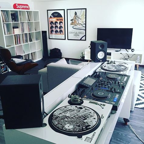 Modern DJ Room